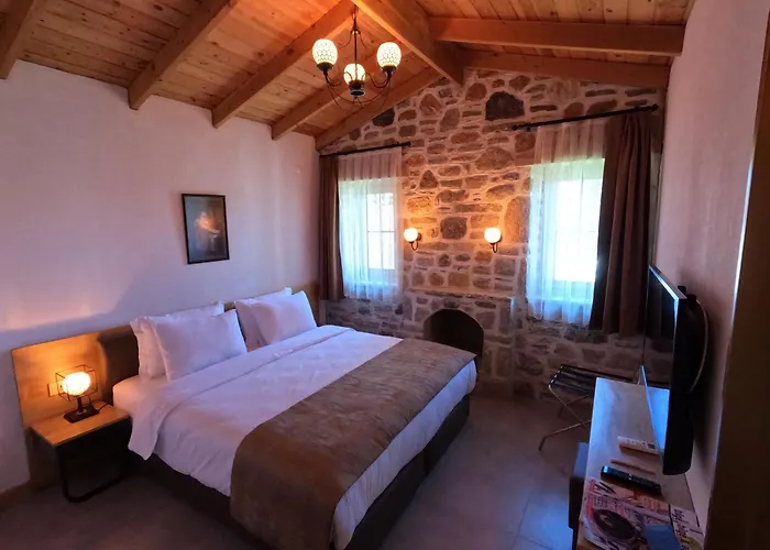 Zeyt Hotel