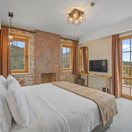 Zeyt Hotel